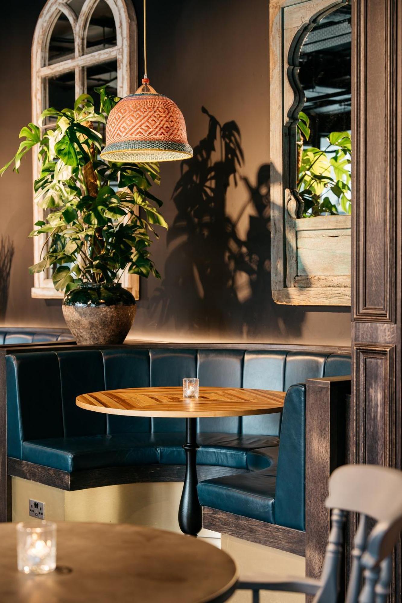 Ruby Zoe Hotel London Exterior photo