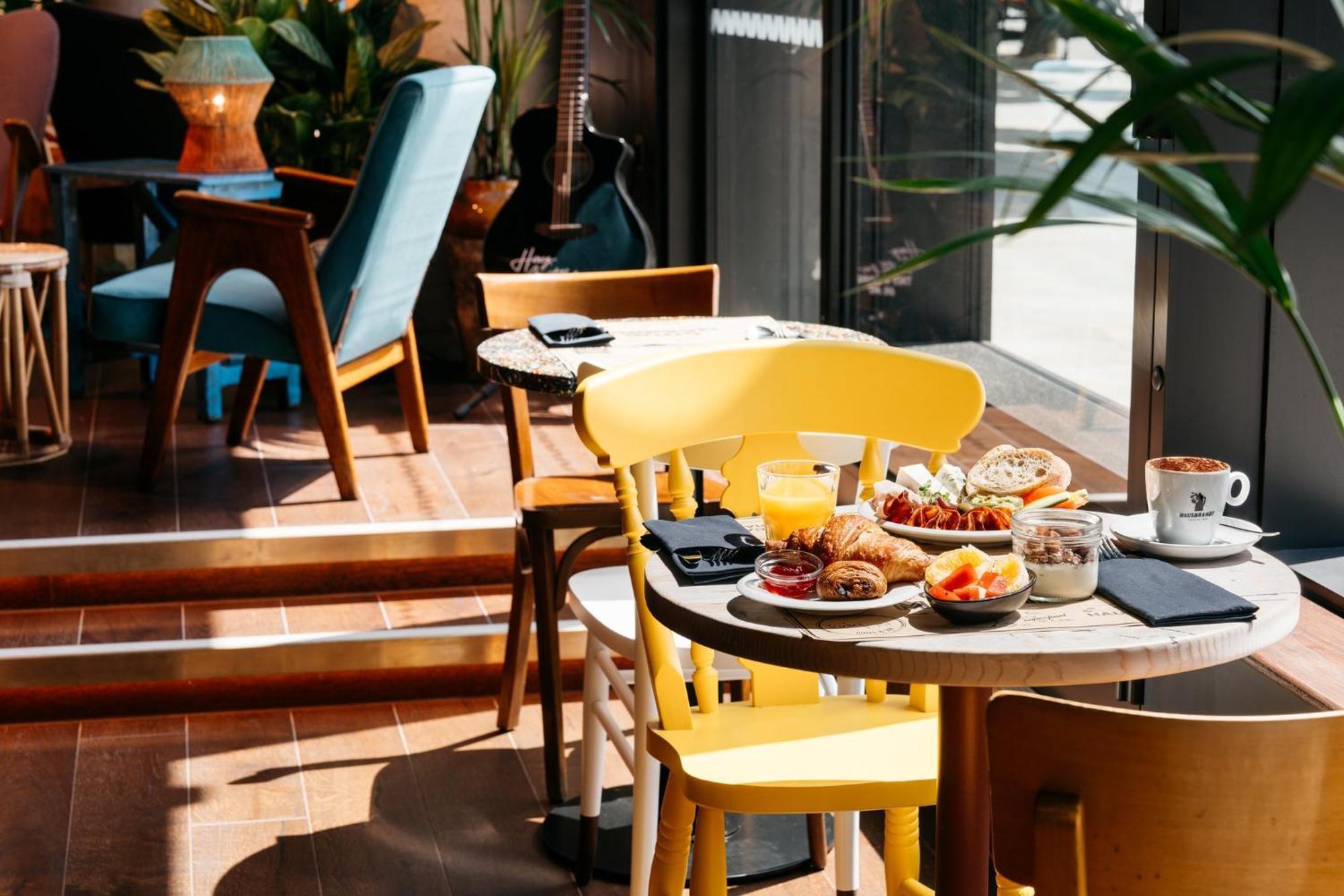 Ruby Zoe Hotel London Exterior photo