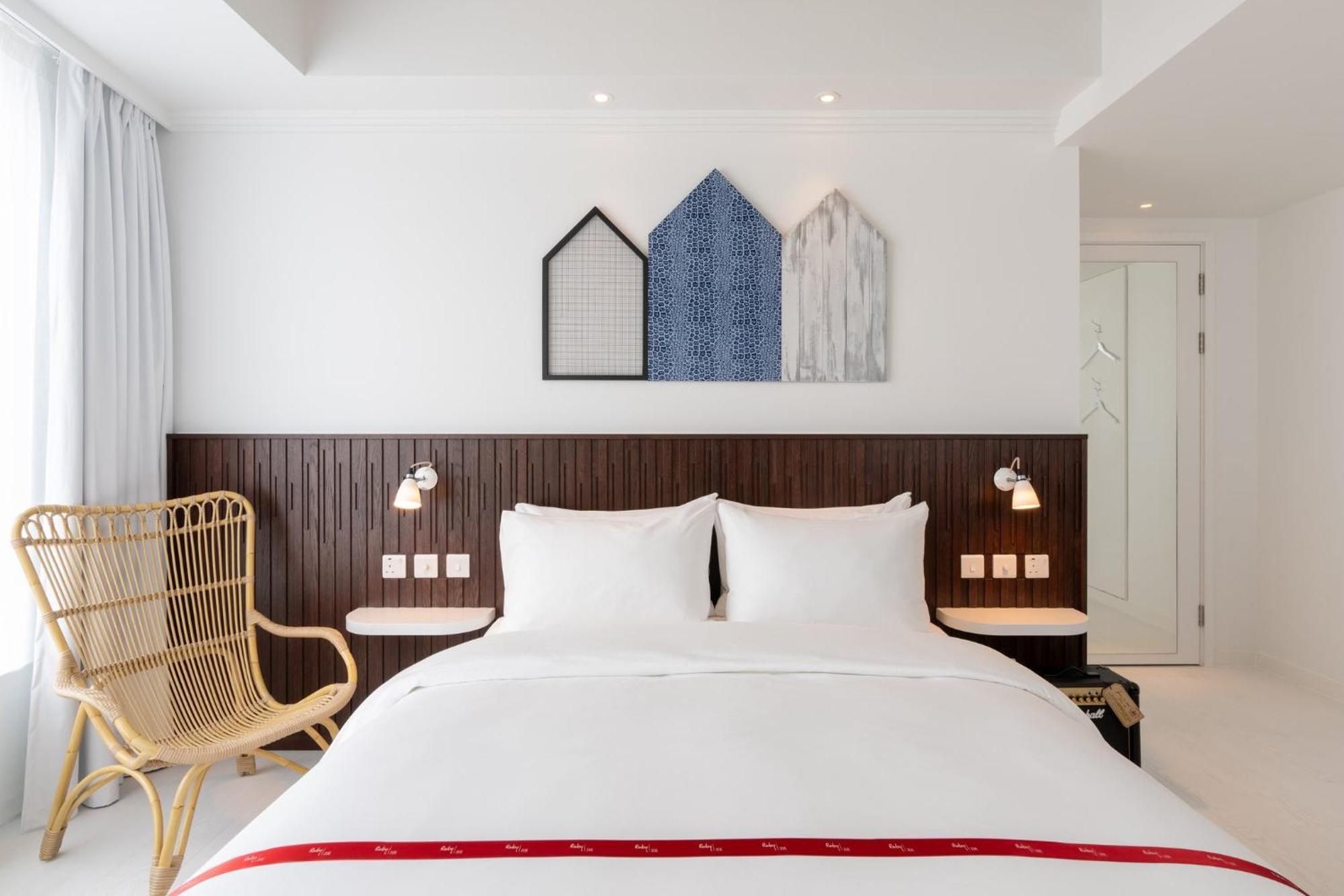 Ruby Zoe Hotel London Exterior photo