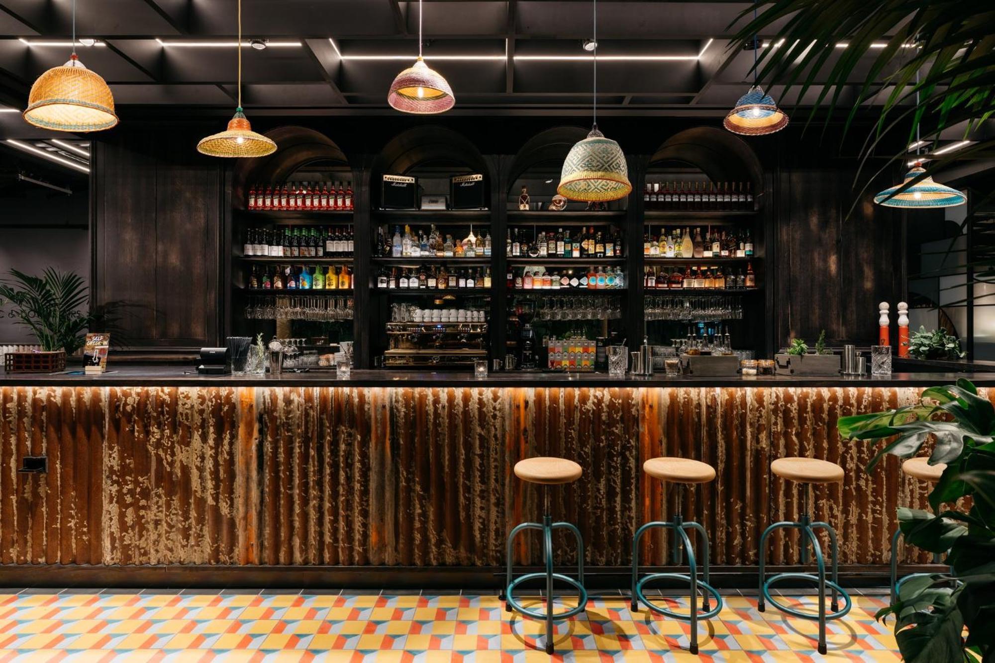 Ruby Zoe Hotel London Exterior photo