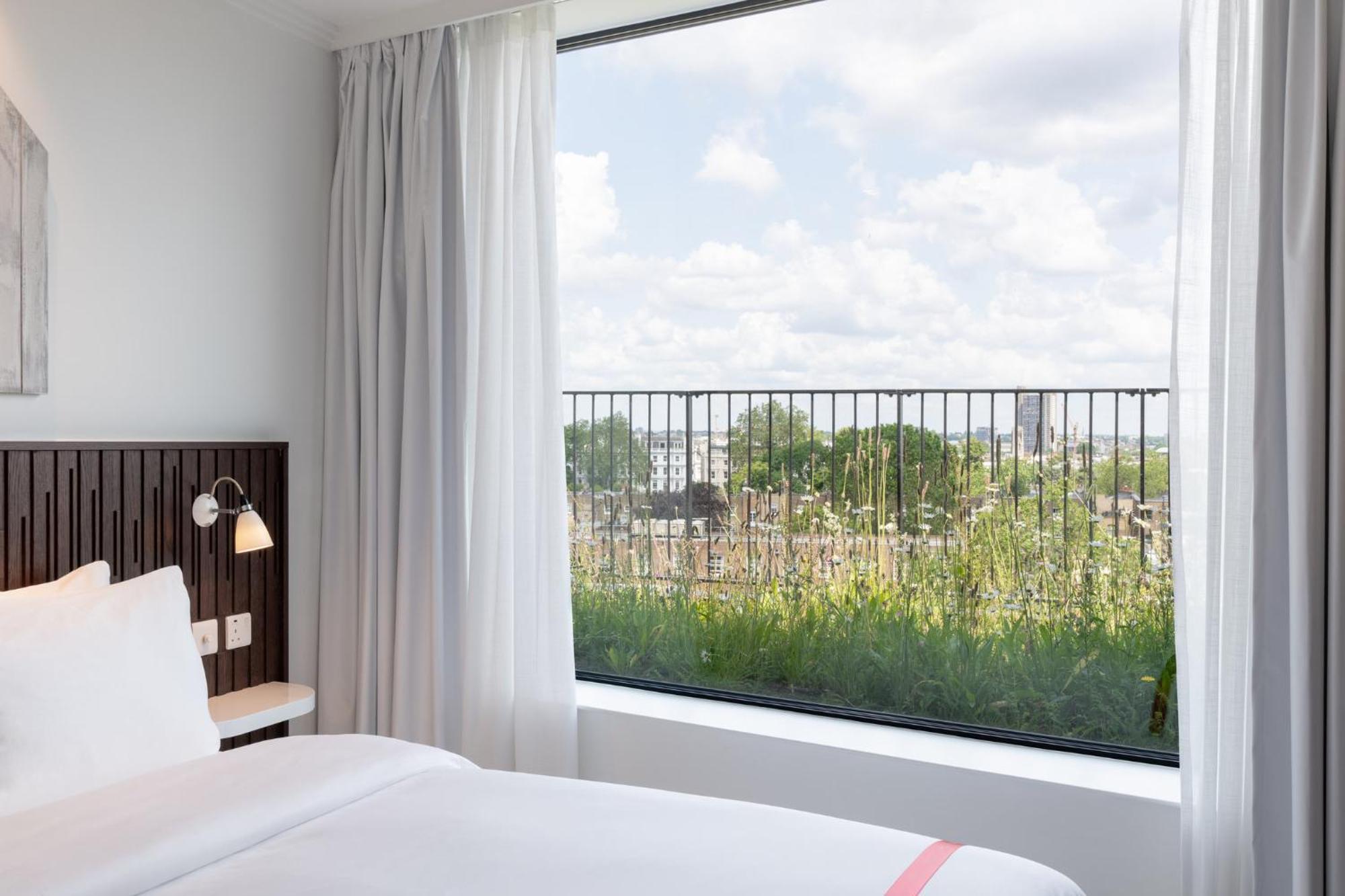 Ruby Zoe Hotel London Exterior photo