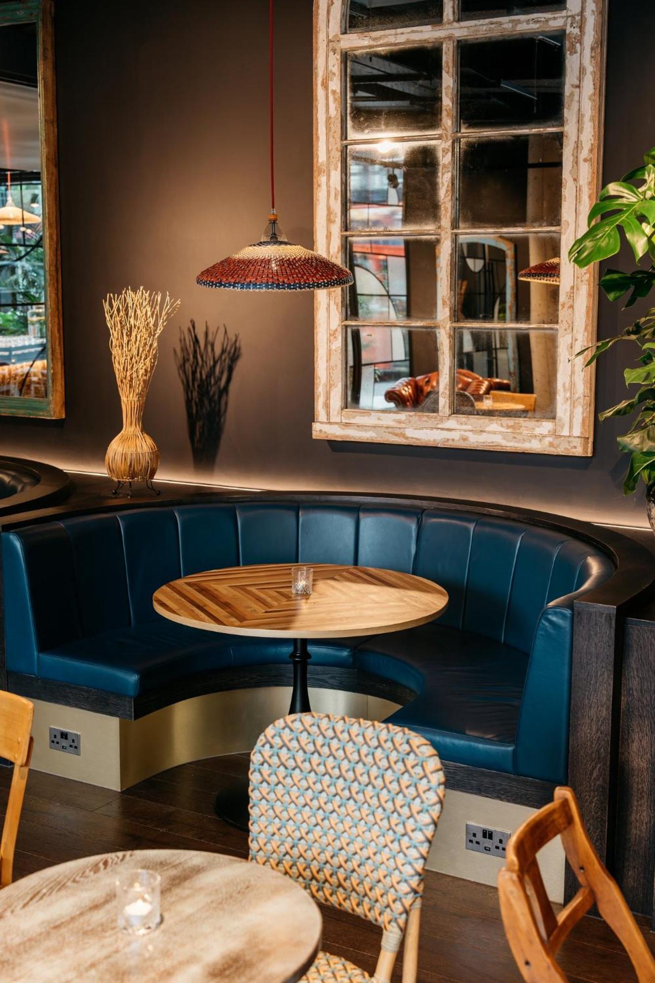 Ruby Zoe Hotel London Exterior photo