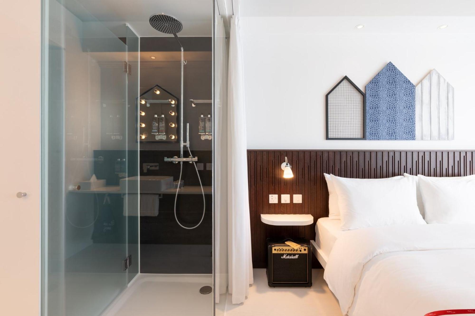 Ruby Zoe Hotel London Exterior photo